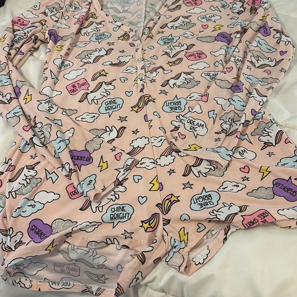 Fashion Nova Miss Unicorn PJ Long Sleeve Romper Onesie - Picture 4 of 4